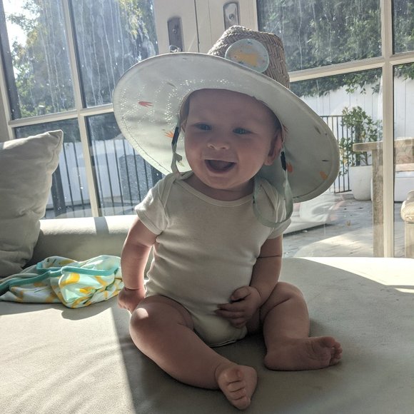 Meet your Posher, Jennifer - Picture 9 of 14